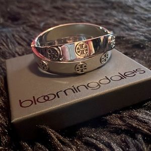 Unique, beautiful Tory Burch bracelet that has the double-wrap look.